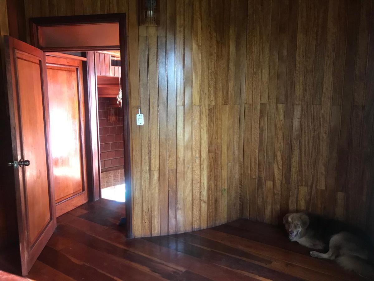 The Roadhouse Bed & Breakfast Tena Bilik gambar